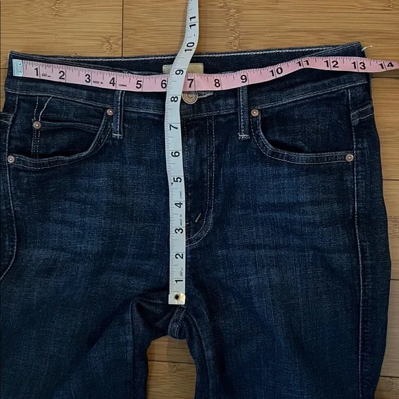 MOTHER rascal jean in “clean sweep”  size 26 mid rise jeans - Picture 4 of 10